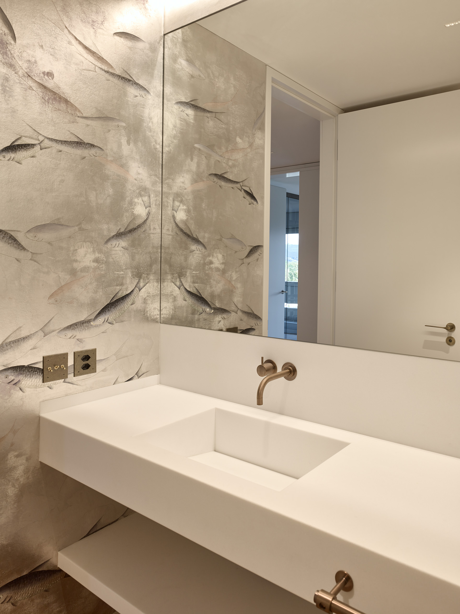 E19724 Alpa 095541 SCREEN